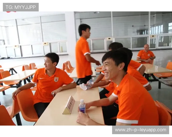 前锋位置细化：禁区内做球与抢点时间窗被严格测评