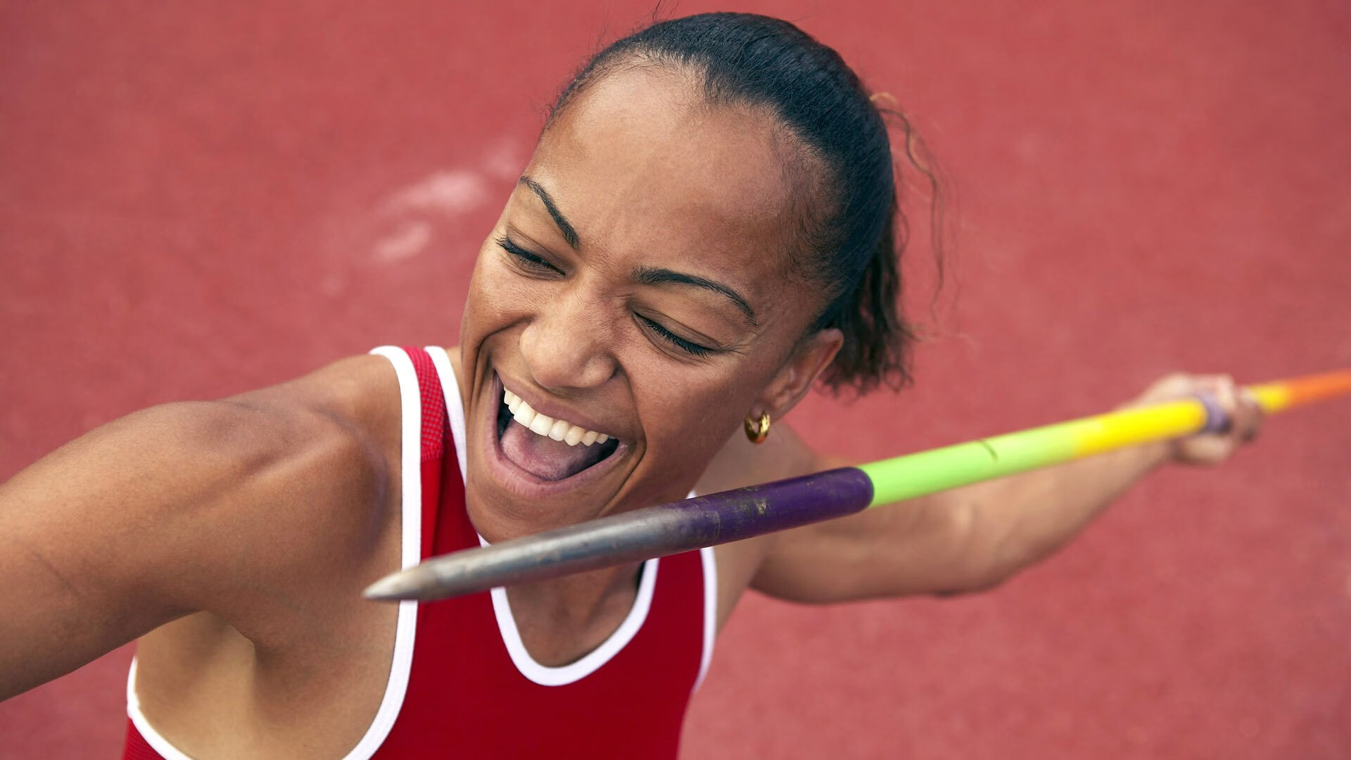 乐鱼电竞-女子自由泳100米美队三人进决赛，女子自由泳100米美队三人进决赛视频