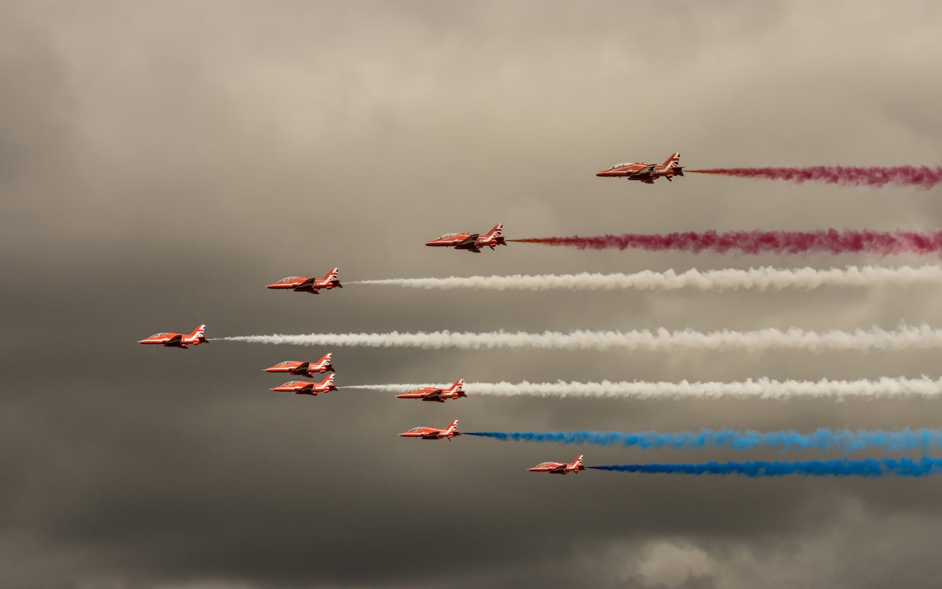 篮球解说内容为何难涵盖战术分析,篮球解说要求