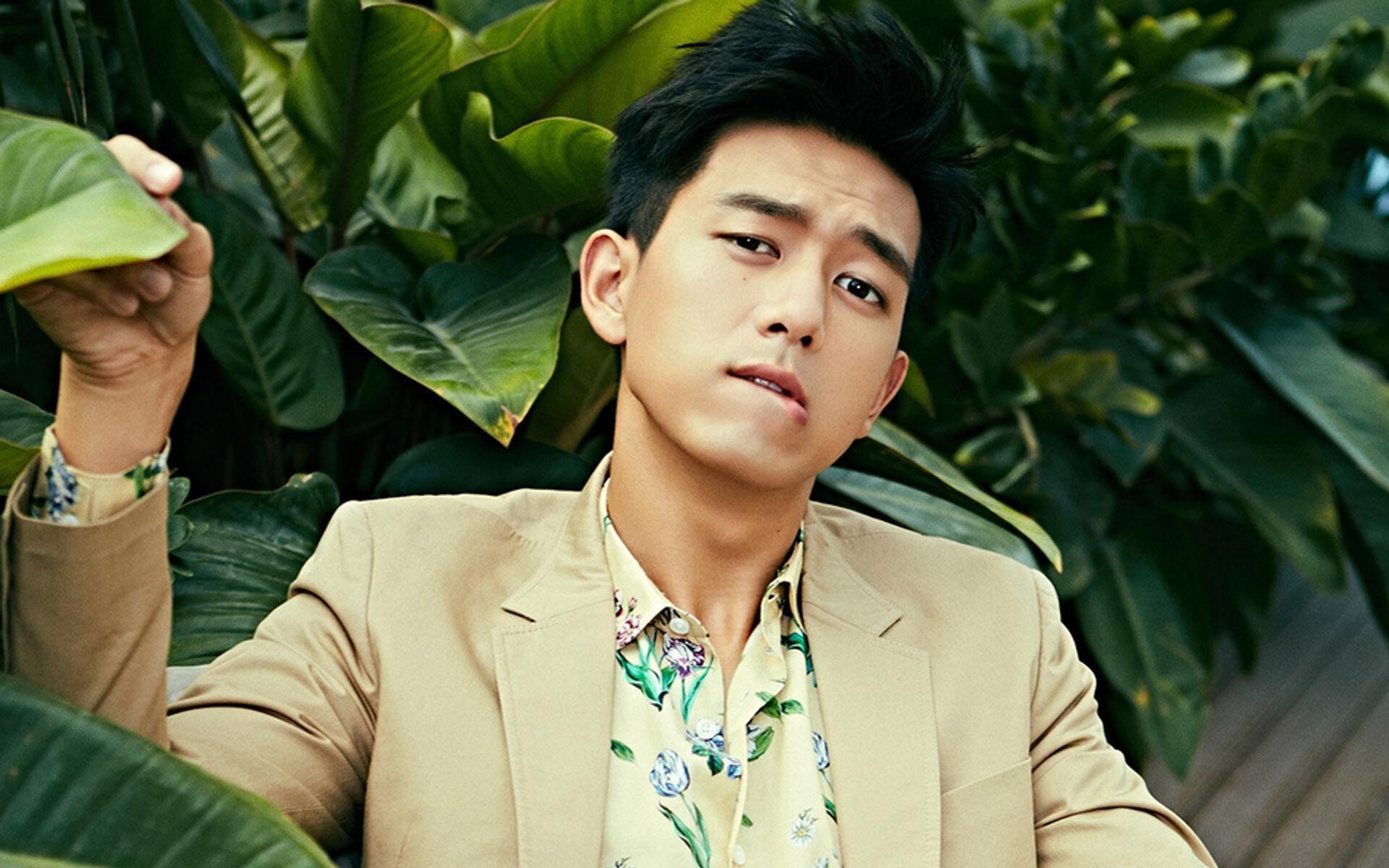 美方蝶泳转身起腿快,中国选手水感更佳,蝶泳最美