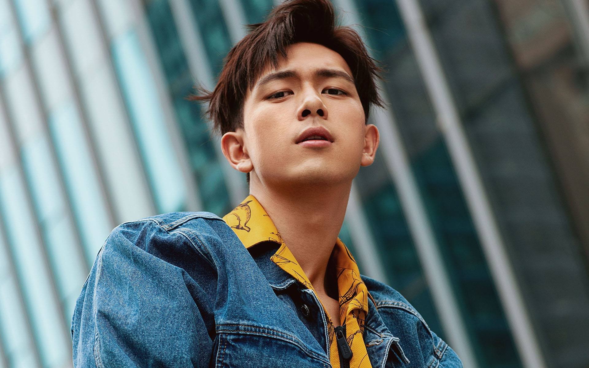 乐鱼体育-赛尔·阿尔斯塔：南非队的防线领袖，坚不可摧的“后排塔”